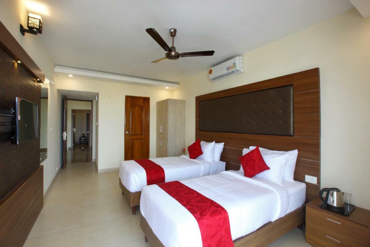 Laimar Suites Kochi Ngoại thất bức ảnh