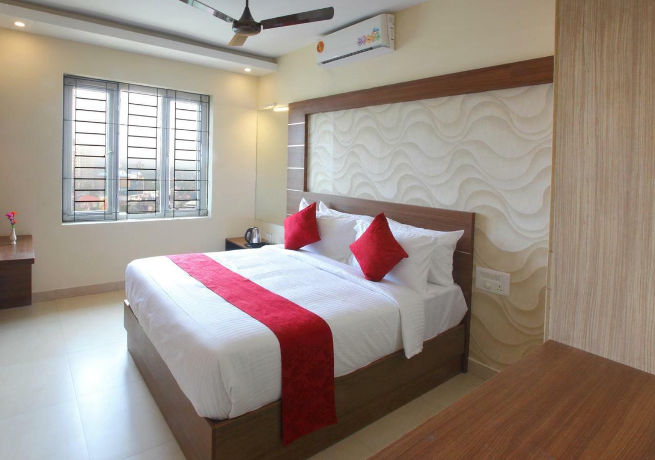 Laimar Suites Kochi Ngoại thất bức ảnh